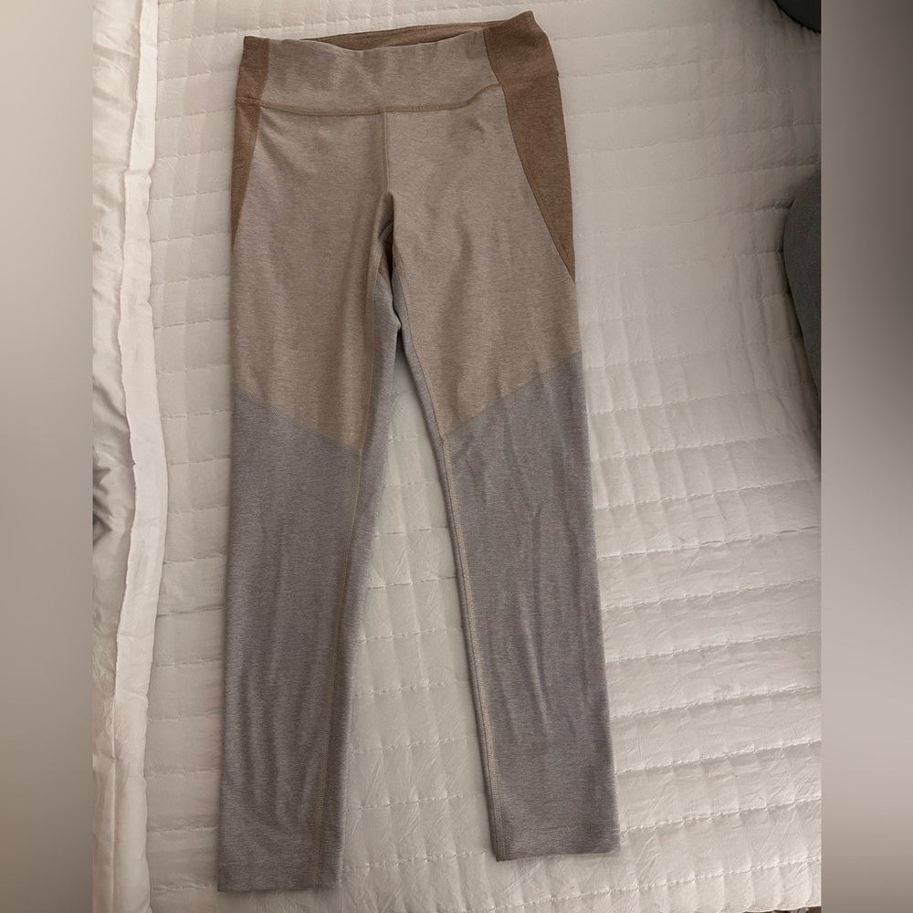 Outdoor voices colorblock leggings